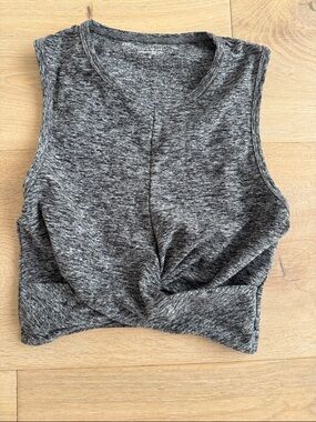 Beyond Yoga size small